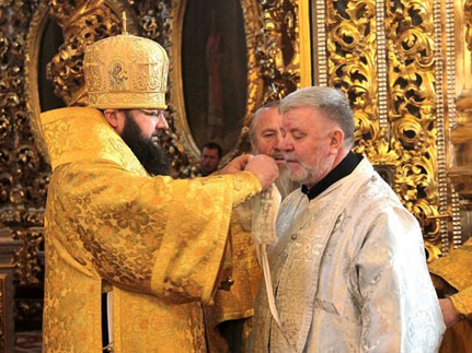 Бывший мэр Вязьмы стал священником