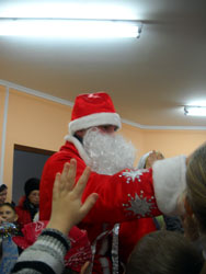 Рождественский праздник для детей в Боровецкой церкви. Увеличить изображение. Размер файла: 83,01 Kb [600X800]