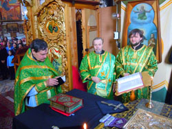 Вербное воскресенье в Боровецкой церкви. Увеличить изображение. Размер файла: 204,11 Kb [800X600]