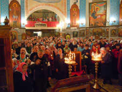 Пасхальная Заутреня в Боровецкой церкви. Увеличить изображение. Размер файла: 154,25 Kb [800X600]