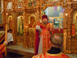 Пасхальная Заутреня в Боровецкой церкви. Увеличить изображение. Размер файла: 177,71 Kb [800X600]