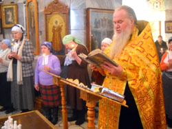 Таинство Соборования в Боровецкой церкви. Увеличить изображение. Размер файла: 142,53 Kb [800X600]