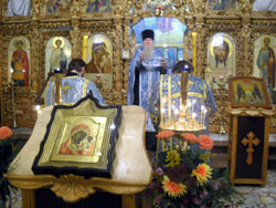 Богослужение в день празднования Казанской иконы Божией Матери. Увеличить изображение. Размер файла: 178,03 Kb [800X600]