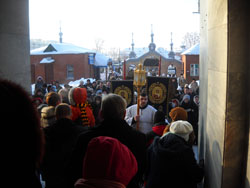 Праздничные Рождественские богослужения в Боровецкой церкви. Увеличить изображение. Размер файла: 97,93 Kb [800X600]