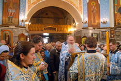 Праздник Покрова Божией Матери в Боровецкой церкви. Увеличить изображение. Размер файла: 201,53 Kb [800X536]