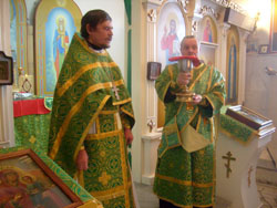 Божественная литургия в день святой блаженной Ксении Петебрургской. Увеличить изображение. Размер файла: 163,71 Kb [800X600]