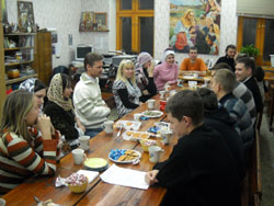 Встреча православной молодежи. Увеличить изображение. Размер файла: 148,78 Kb [800X600]