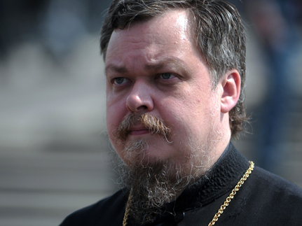 В Церкви считают необходимым возвращение священника Глеба Грозовского в Россию