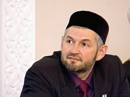Церковный орден вручен вдове исламского деятеля Валиуллы Якупова