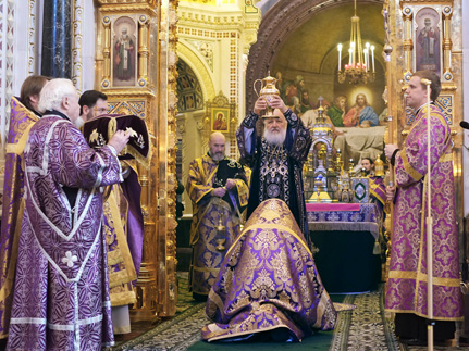 В Великий Четверг Предстоятель Русской Церкви совершил чин освящения мира 