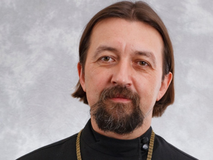 Протоиерей Максим Козлов: «Социальные сети — духовно опасны»