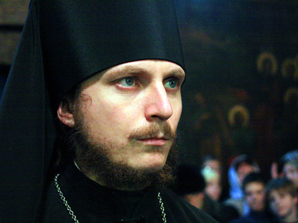 Московский священник предложил раздавать ленточки в дни церковных праздников