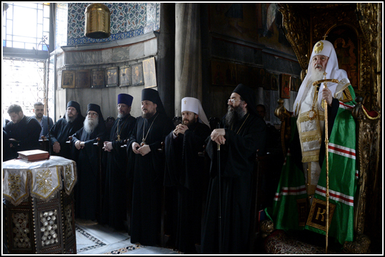 Патриарх Кирилл на Афоне поклонился иконе Иверской Божией Матери