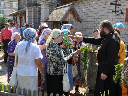 Праздник Пятидесятницы в храме Серафима Саровского