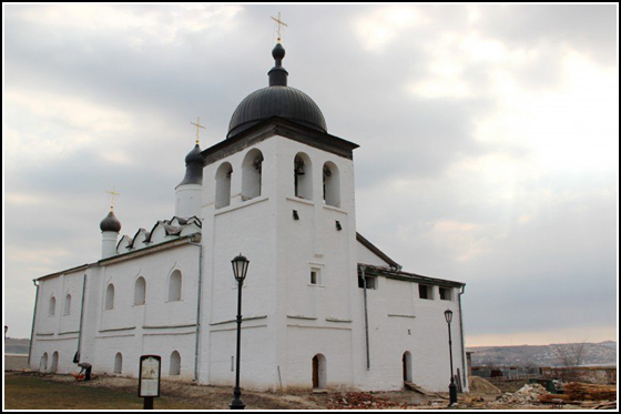 Сергиевская церковь в Свияжске - место хранения мощей святителя Германа Казанского
