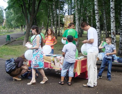 В Казани прошла акция по защите молодых матерей от абортов