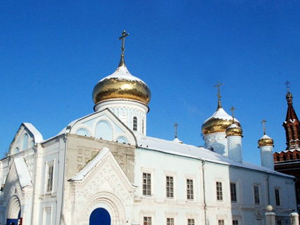 Престольные торжества прошли в Богоявленском соборе города Казани
