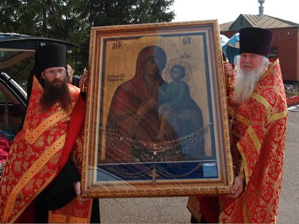Боровецкая церковь встретила чудотворную икону Богородицы