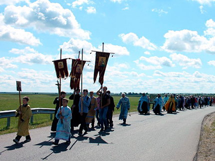 Крестным ходом в Билярск, возрождая традиции бабушек