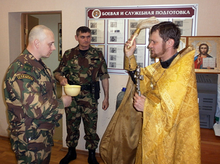 Казанские военнослужащие в горячей точке получают духовное окормление