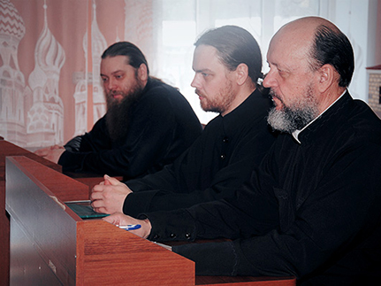 Духовенство Болгара приступило к изучению «Собрания документов РПЦ»
