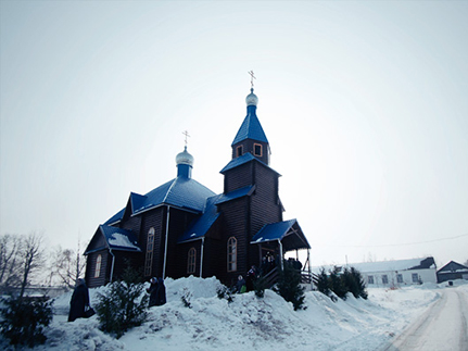 В Малых Лызях освятили храм Казанской иконы Богородицы