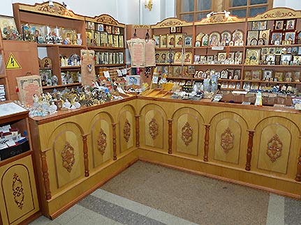 Храмы Москвы освобождены от уплаты торгового сбора