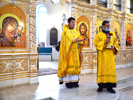 В Казанском храме прошли богослужения в день новолетия