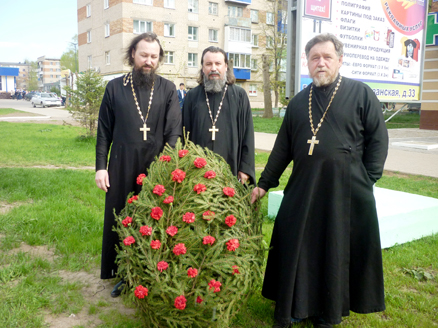 Духовенство Менделеевского района приняло участие в праздновании Дня Победы