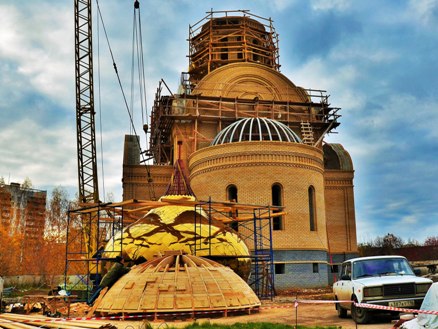 Во вторник состоится подъем главного купола Казанского храма