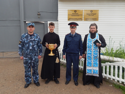 Священник освятил старейший следственный изолятор Татарстана