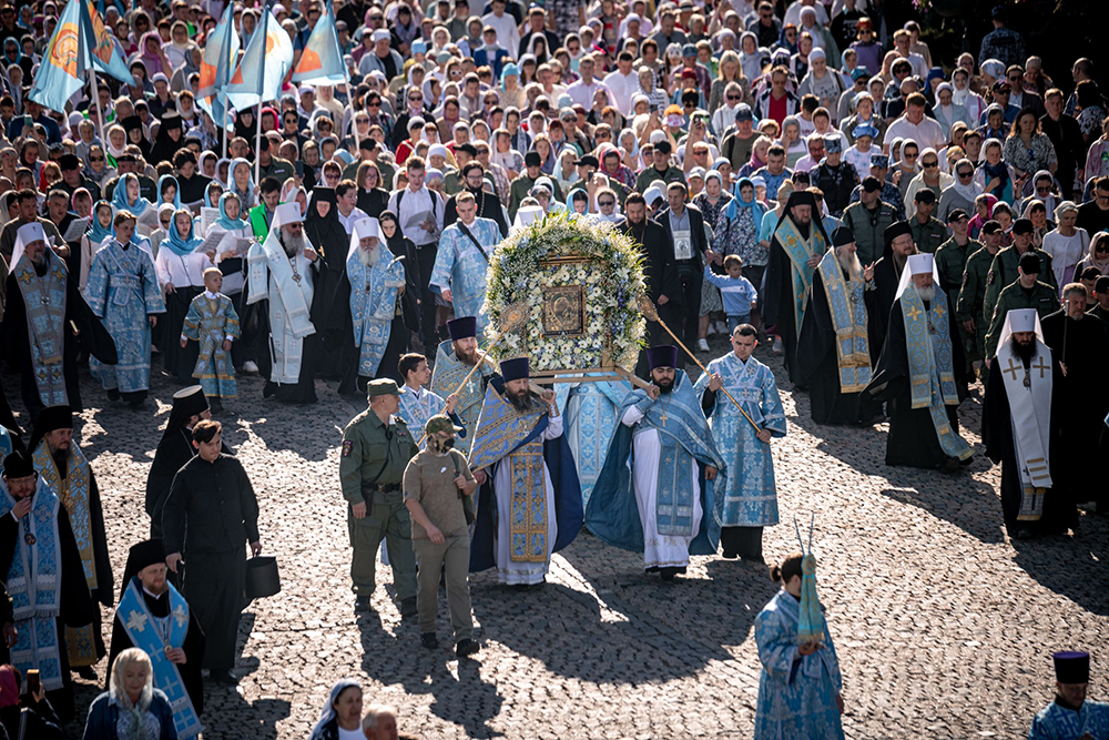 Челнинские паломники приняли участие в торжествах в Казани [+Видео]