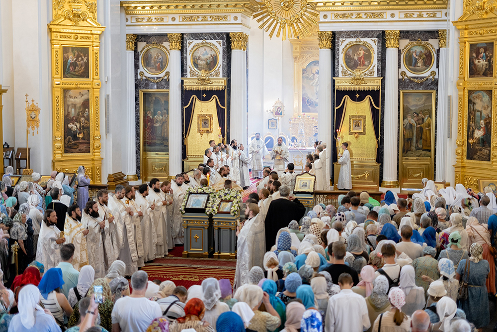 Челнинцы приняли участие во встрече Московского списка Казанской иконы Божией Матери