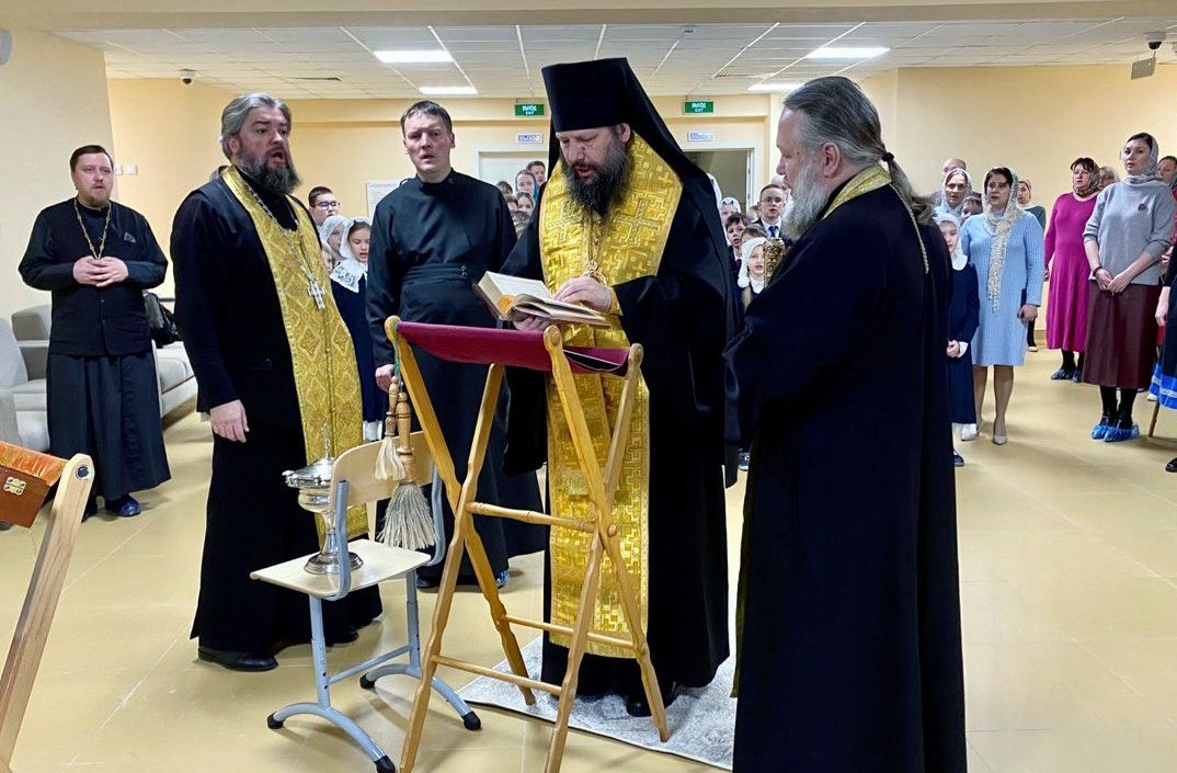 Епископ Гавриил благословил учеников Православной гимназии на новую четверть [+Видео]