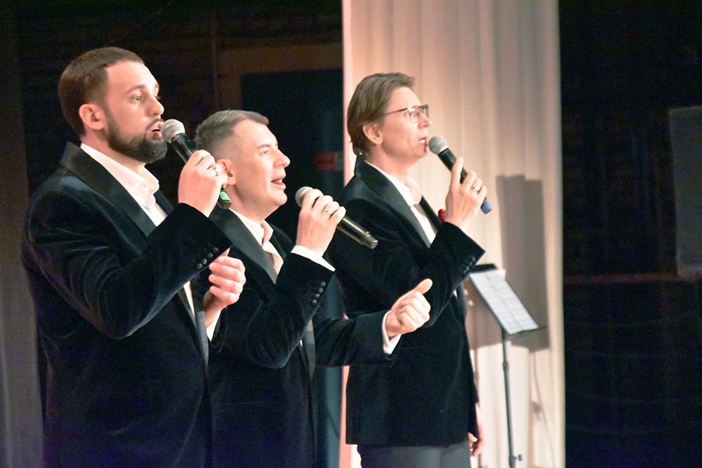 В Набережных Челнах состоялся концерт Арт-группы «Largo»