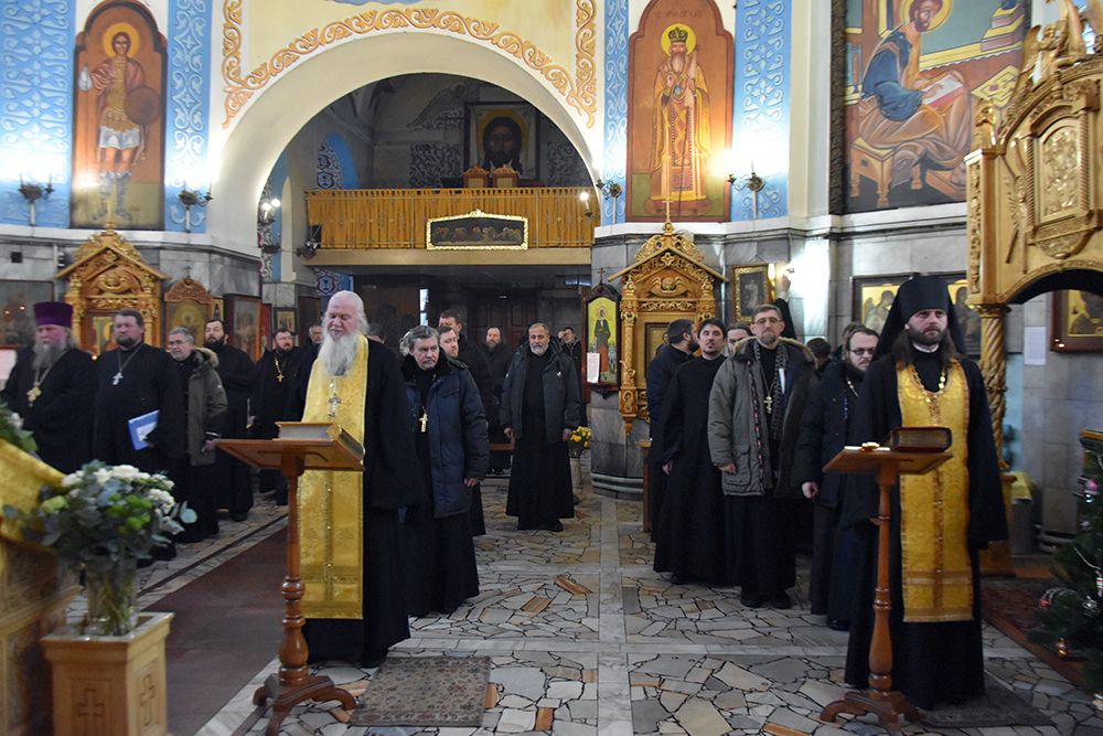 Общая исповедь духовенства состоялась в кафедральном соборе епархии