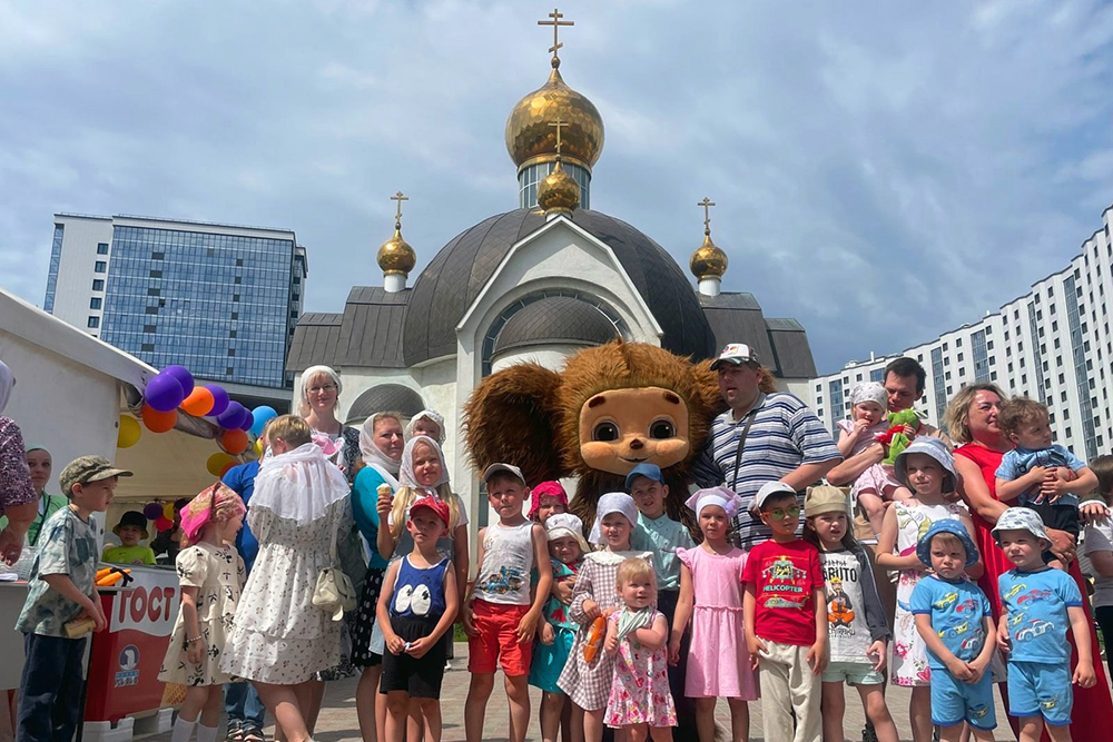 Море улыбок и детского смеха