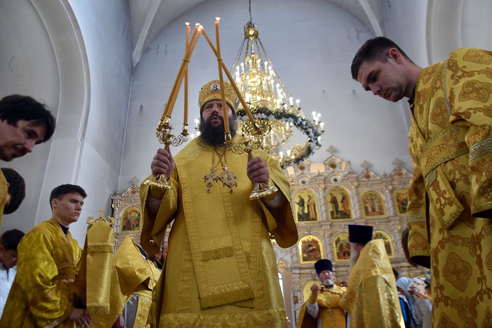 Епископ Гавриил совершил богослужения Недели 12-й по Пятидесятнице
