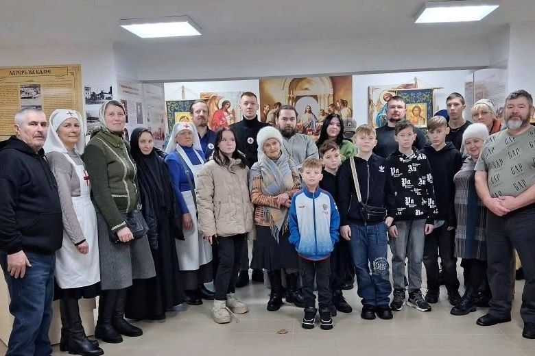 Воспитанники детского дома посетили музей Елабужского монастыря «Дом веры»