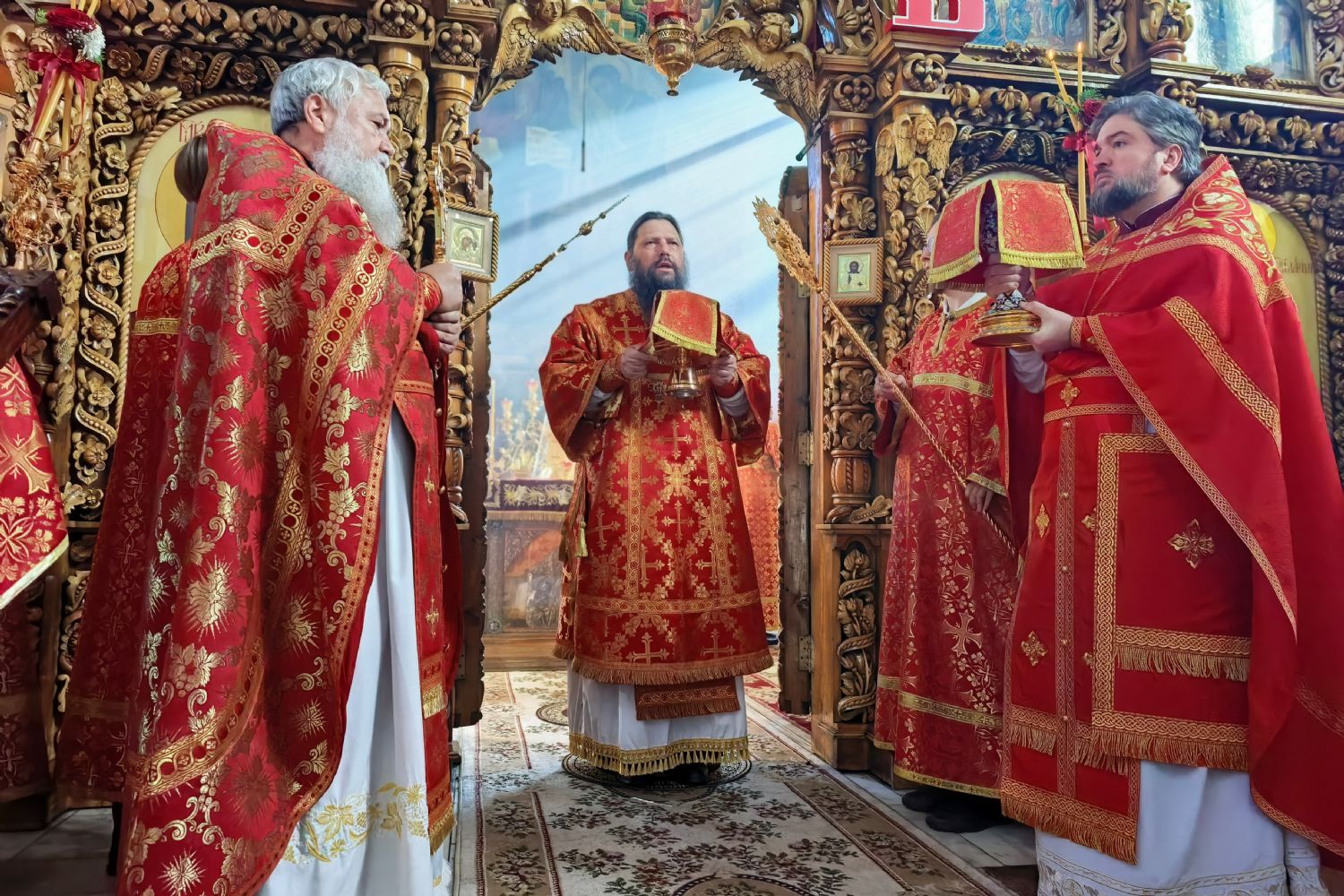 Епископ Гавриил совершил богослужения Недели 5-й по Пасхе, о самаряныне [+Видео]
