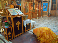 Мощи святого Феодора Ушакова в Набережных Челнах. Увеличить изображение. Размер файла: 500,26 Kb [800X600]