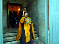 Мощи святого Феодора Ушакова в Набережных Челнах. Увеличить изображение. Размер файла: 375,07 Kb [800X600]