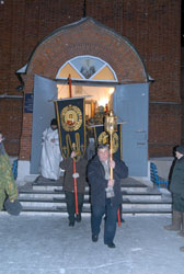 Ночное богослужение в праздник Крещения Господня в Боровецкой церкви. Увеличить изображение. Размер файла: 116,54 Kb [536X800]
