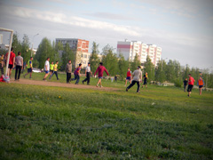 Игра в футбол православной молодежи Челнов. Увеличить изображение. Размер файла: 245,83 Kb [800X600]