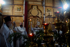 Рождественское ночное богослужение. Увеличить изображение. Размер файла: 159,68 Kb [800X536]