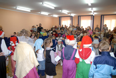 Праздник Рождества в детской воскресной школе. Увеличить изображение. Размер файла: 166,42 Kb [800X536]