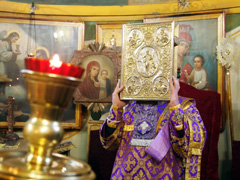 Чин Воздвижения Креста в Боровецкой церкви. Увеличить изображение. Размер файла: 554,5 Kb [800X600]