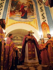 Чин Воздвижения Креста в Боровецкой церкви. Увеличить изображение. Размер файла: 642,54 Kb [600X800]