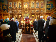 Чин Воздвижения Креста в Боровецкой церкви. Увеличить изображение. Размер файла: 556,59 Kb [800X600]
