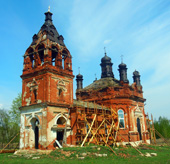 Петропавловский храм в селе Умяк. Размер изображения: 640,88 Kb [1200X1160]